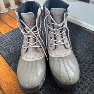 Sorel Gray and Black Lace-Up Men's Boots